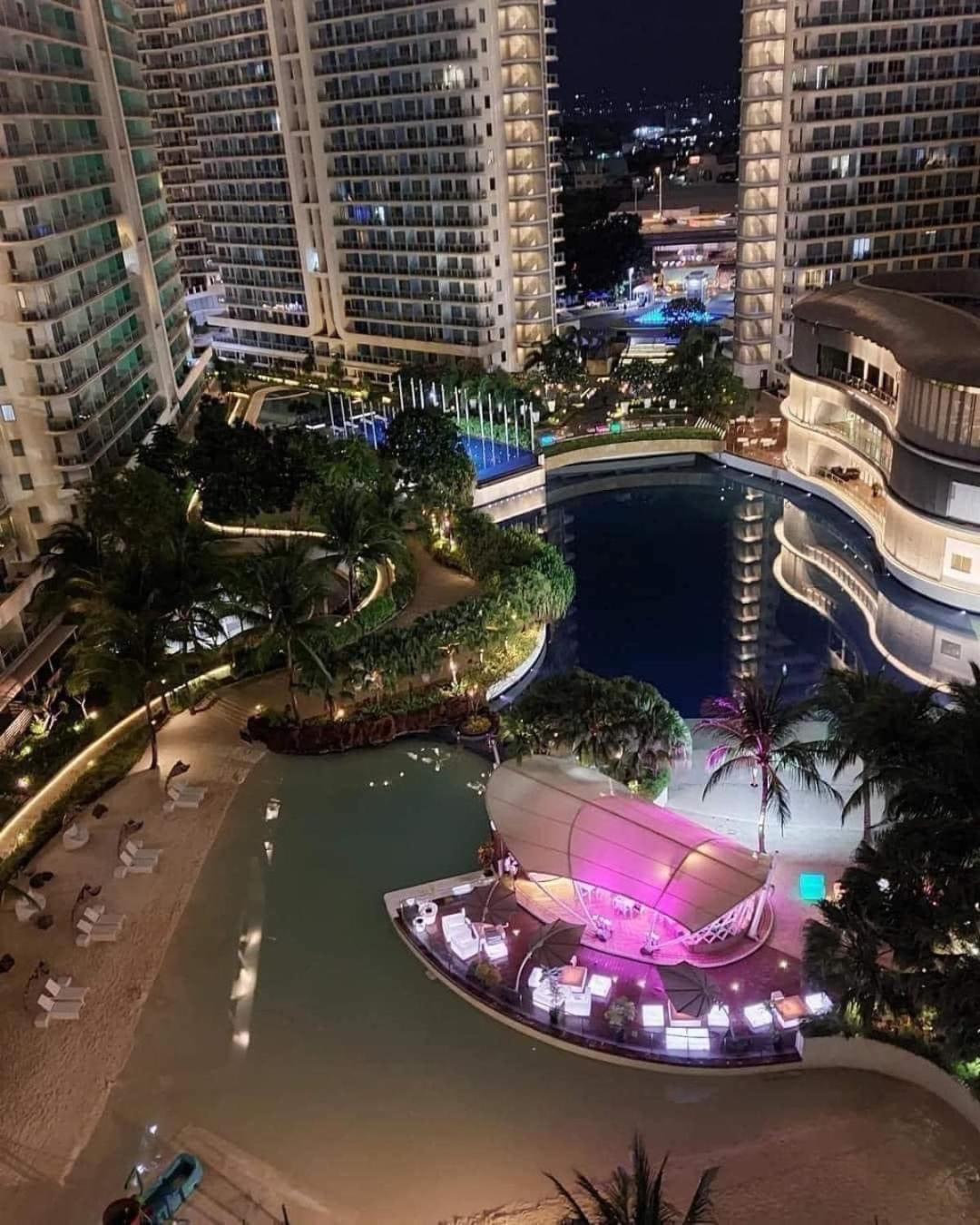 Azure Urban Resort Staycation Manila Exterior foto