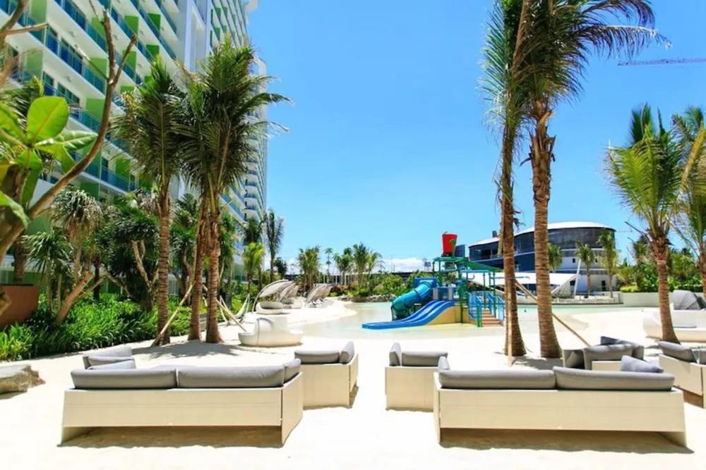 Azure Urban Resort Staycation Manila Exterior foto